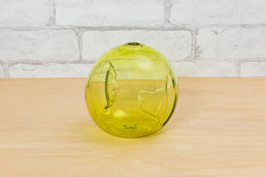 Best Friends Face Vase - Nadine Saylor