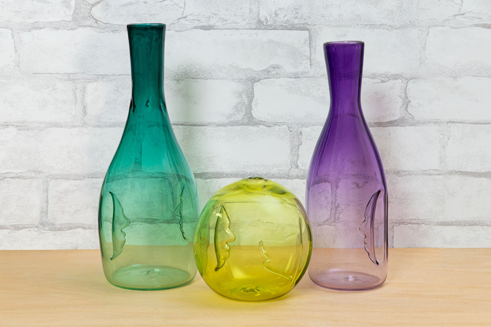 Conversation Face Vase - Nadine Saylor