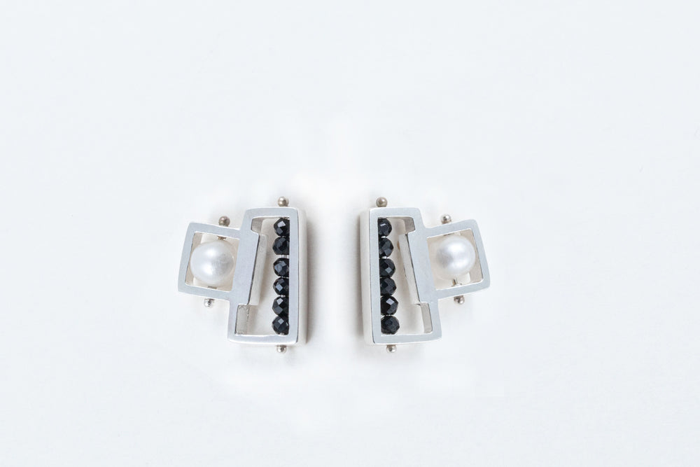 
            
                Load image into Gallery viewer, Pearl &amp;amp; Spinel Post Earrings - Ashka Dymel
            
        