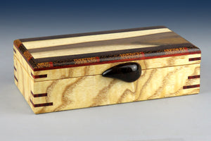 
            
                Load image into Gallery viewer, Striped Walnut Hinged Box - Dead Horse Bay Arts
            
        